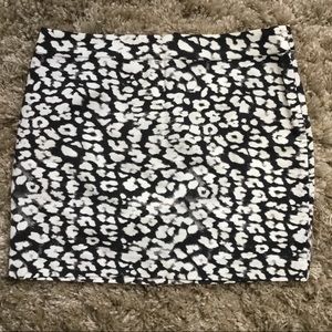 H&M B/W Leopard Print Skirt
